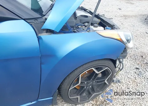 2016 Hyundai Veloster Turbo Rally Edition z USA, uszkodzony, nr VIN KMHTC6AE4GU261082